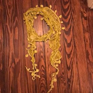 Ryu lace and crochet olive oil scarf